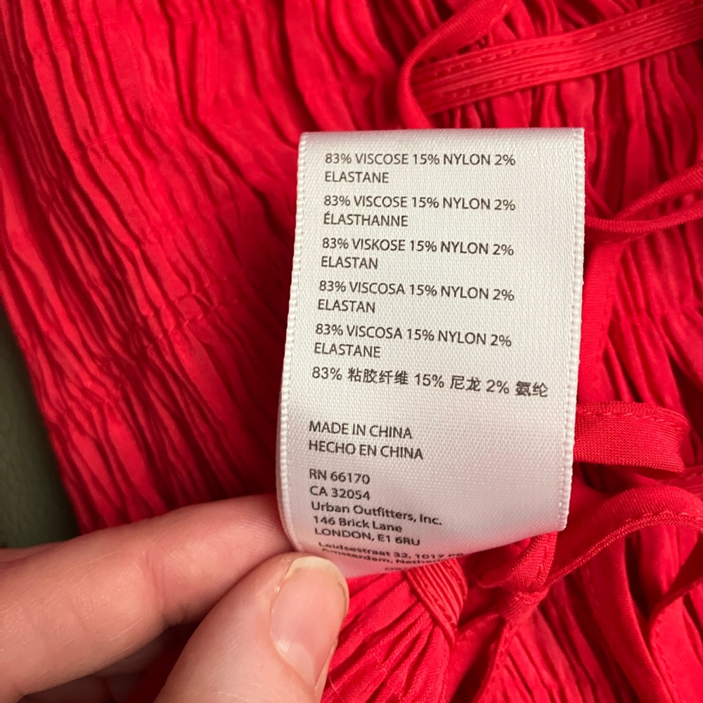 NWT Urban Outfitters Red Smocked Lace-Up Peasant Crop Top Balloon Sleeve M - Picture 7 of 7